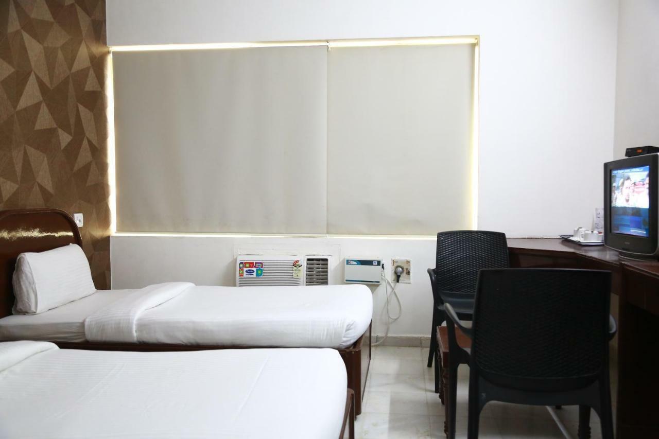 Hotel Shridevi Park Chennai Extérieur photo